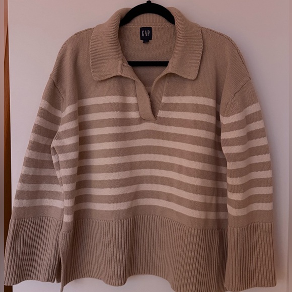 GAP Sweaters - GAP Split Hem Polo Cotton Sweater